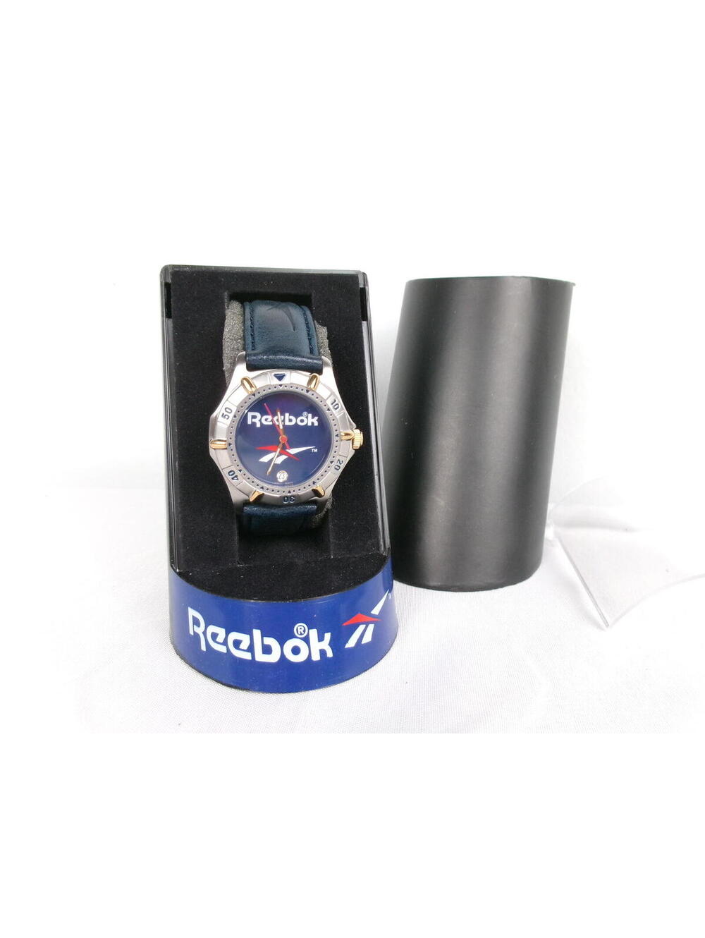 Vintage Reebok Logo Wristwatch Model 9216 Blue Dial Date Window Leather Strap